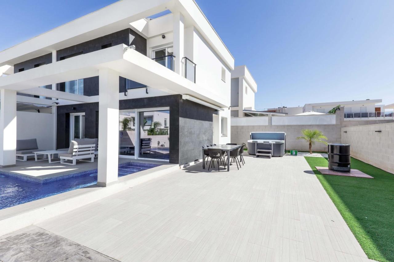 Casa Bos Dolpfin Wellness Luxury Entire Villa Pool & Jacuzzi Gran Alacant Near Beach Puerto Marino Екстер'єр фото